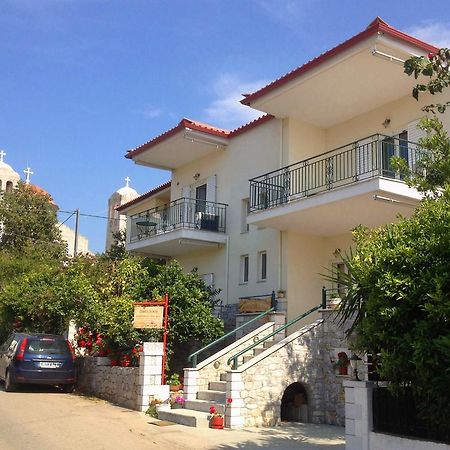 Vasiliki Apartments Stoúpa Dış mekan fotoğraf